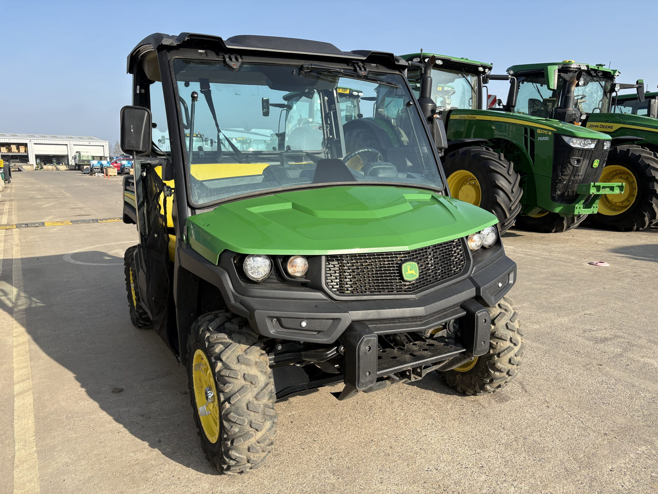 John Deere XUV865M - ATV: pilt 2 John Deere XUV865M - ATV: pilt 2