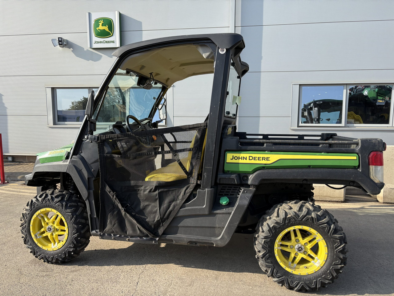 John Deere XUV865M - ATV: pilt 3 John Deere XUV865M - ATV: pilt 3