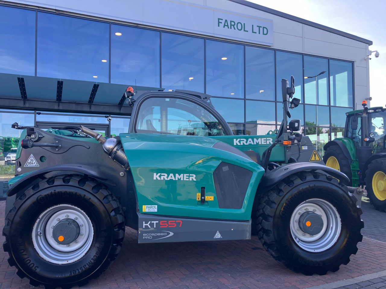Kramer KT557 - Teleskooplaadur: pilt 2 Kramer KT557 - Teleskooplaadur: pilt 2