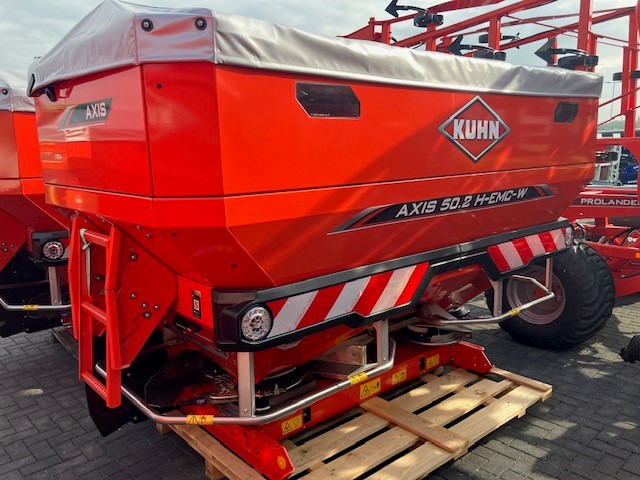 Kuhn Axis 40.2 M EMC V8 - Väetiselaoturid: pilt 1 Kuhn Axis 40.2 M EMC V8 - Väetiselaoturid: pilt 1