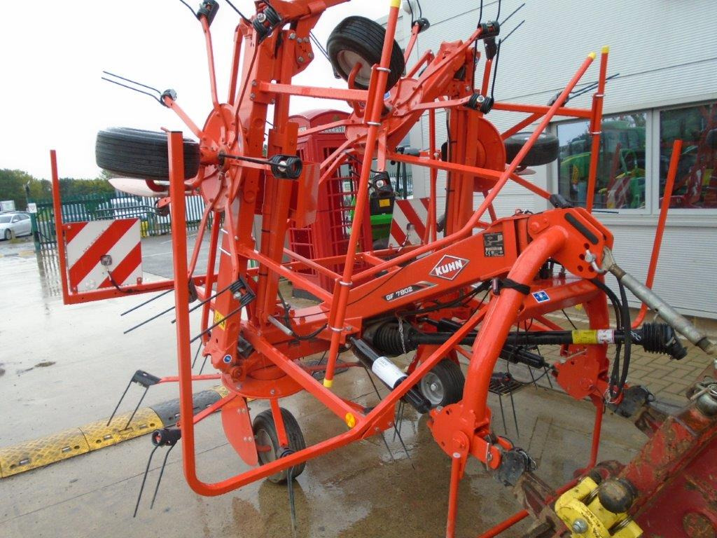 Kuhn GF 7802 - Kaarutaja/ Reha: pilt 5 Kuhn GF 7802 - Kaarutaja/ Reha: pilt 5