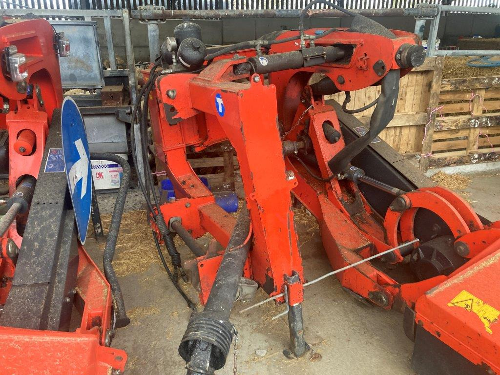 Kuhn SpringLonger S1680RPL - Hooldusniiduk/ Multšer: pilt 4 Kuhn SpringLonger S1680RPL - Hooldusniiduk/ Multšer: pilt 4