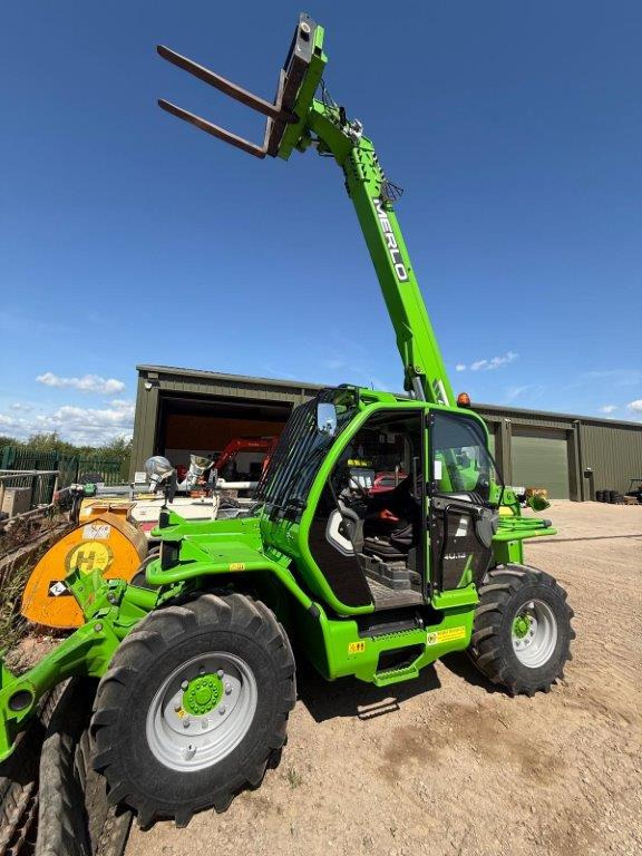 MERLO P40.13 - Teleskooplaadur: pilt 1 MERLO P40.13 - Teleskooplaadur: pilt 1