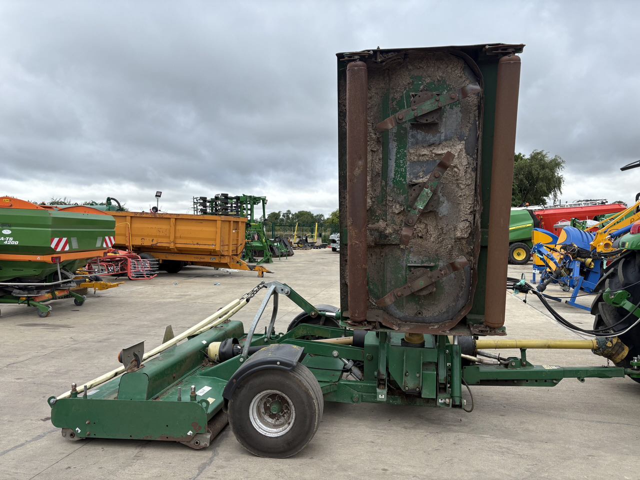 Major TDR20000 6.1m Winged Roller Mower - Muruniiduk: pilt 4 Major TDR20000 6.1m Winged Roller Mower - Muruniiduk: pilt 4