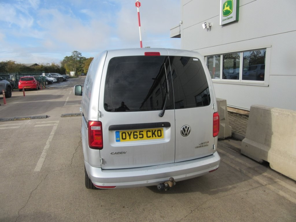 VOLKSWAGEN CADDY C20 HIGHLINE TDI - Väike kaubik: pilt 5 VOLKSWAGEN CADDY C20 HIGHLINE TDI - Väike kaubik: pilt 5