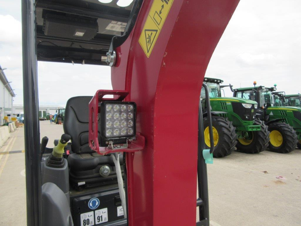 Ekskavaator YANMAR SV19VT: pilt 8