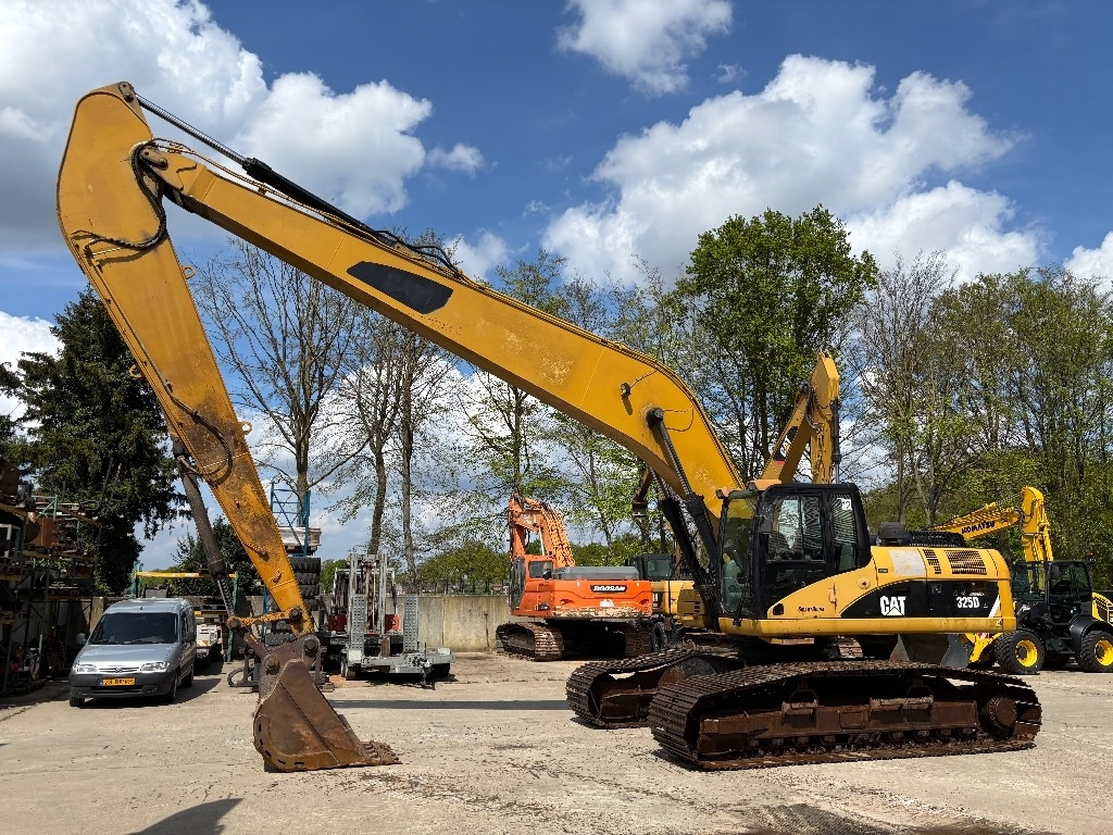 CAT 325 D LR LRE LONG REACH 16m - Lintekskavaator: pilt 2 CAT 325 D LR LRE LONG REACH 16m - Lintekskavaator: pilt 2