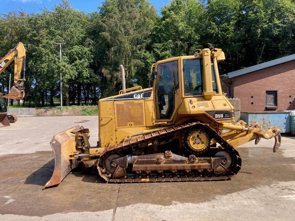 CAT D 5 N XL - Buldooser: pilt 2 CAT D 5 N XL - Buldooser: pilt 2