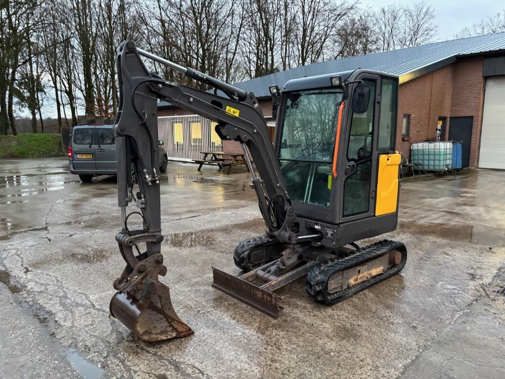 Volvo EC 20 E - Miniekskavaator: pilt 2 Volvo EC 20 E - Miniekskavaator: pilt 2