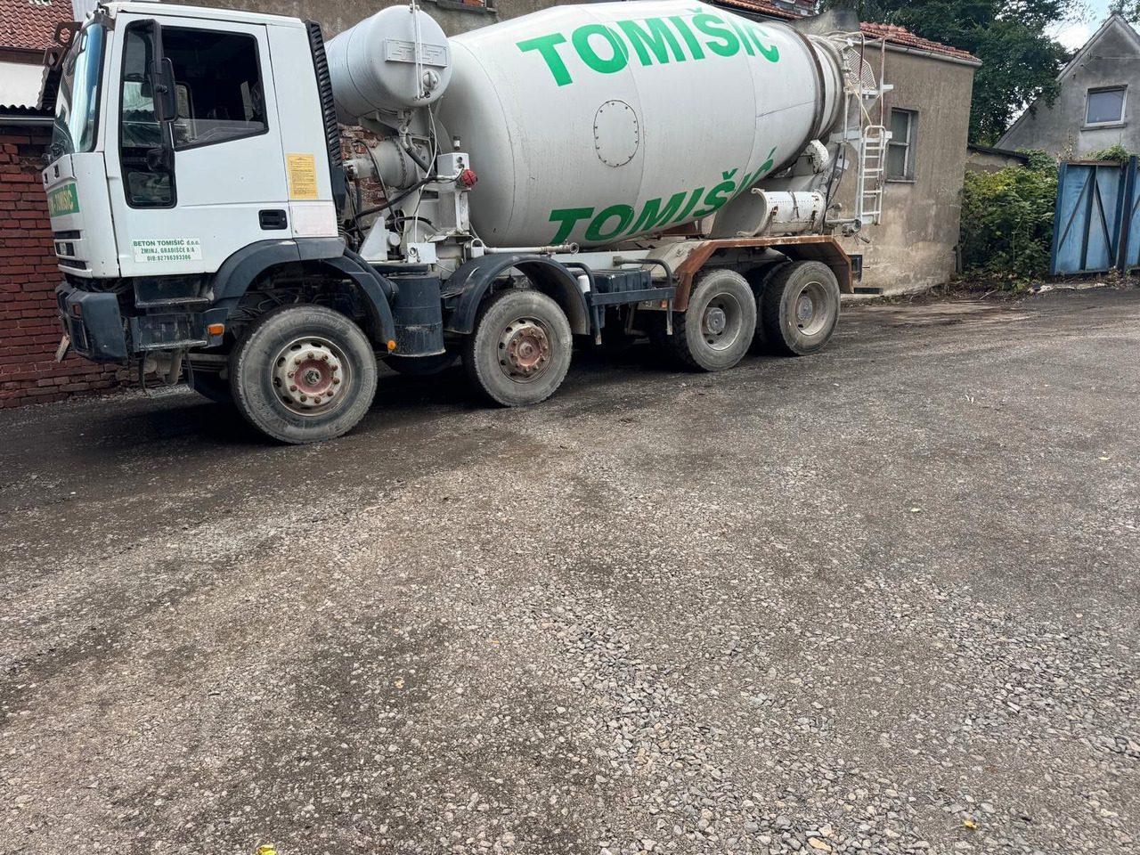 Iveco 410 EH 420 8X4 10m³ - Autobetoonisegisti: pilt 5 Iveco 410 EH 420 8X4 10m³ - Autobetoonisegisti: pilt 5