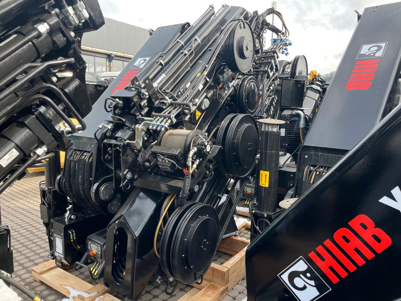 Kran HIAB X-HiPro858E-8 & Jib150x-6 - Kraanaga veoauto: pilt 4 Kran HIAB X-HiPro858E-8 & Jib150x-6 - Kraanaga veoauto: pilt 4