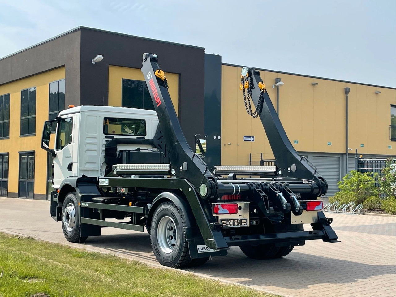 MAN TGM 18.320 4x2 Euro 6e Hiab Multilift Futura 12 - Kallurauto, Kraanaga veoauto: pilt 4 MAN TGM 18.320 4x2 Euro 6e Hiab Multilift Futura 12 - Kallurauto, Kraanaga veoauto: pilt 4