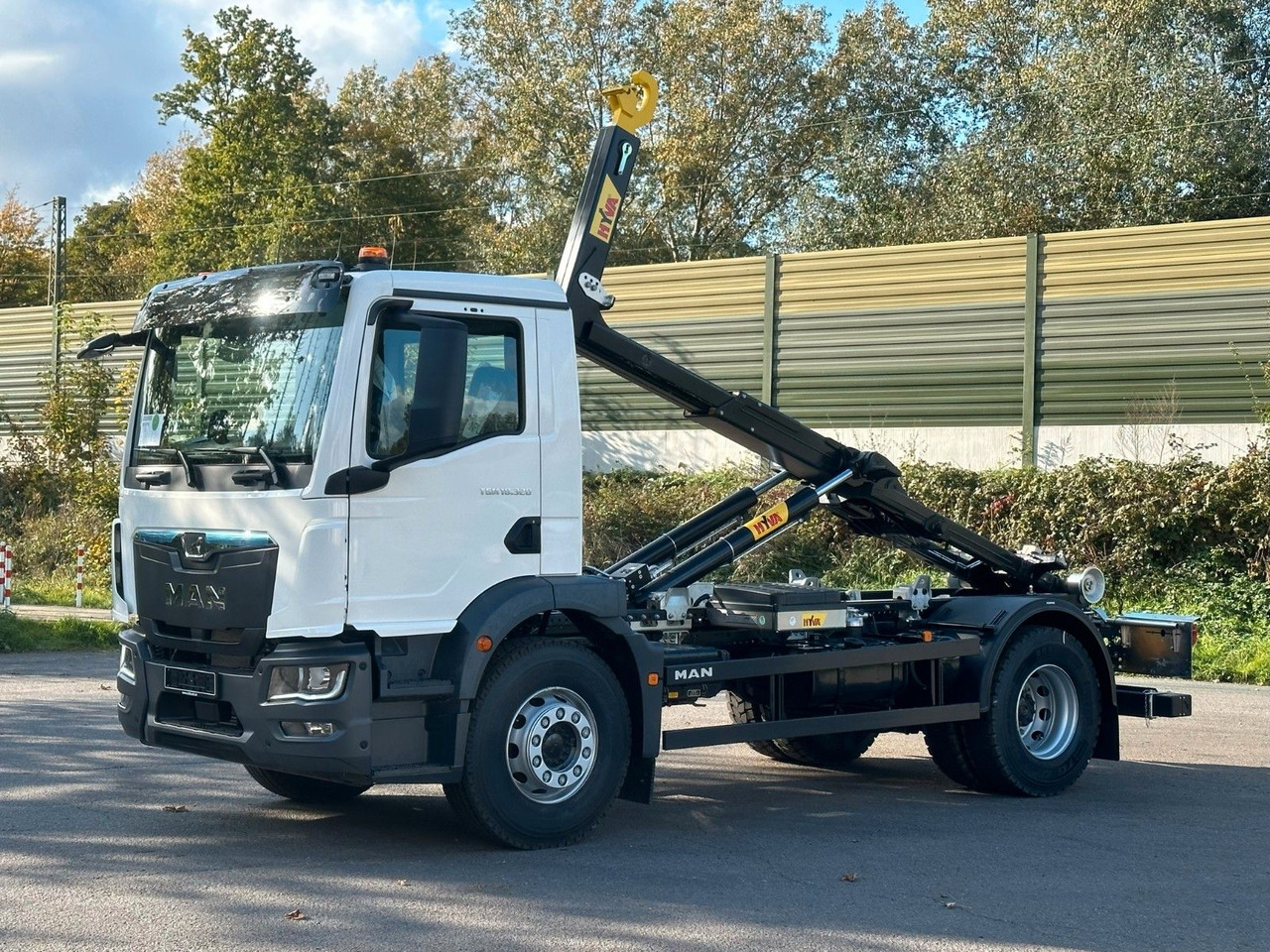 MAN TGM 18.320 4x2 Euro 6e Hyva 12-45 - Konkstõstukiga veoauto, Kraanaga veoauto: pilt 2 MAN TGM 18.320 4x2 Euro 6e Hyva 12-45 - Konkstõstukiga veoauto, Kraanaga veoauto: pilt 2