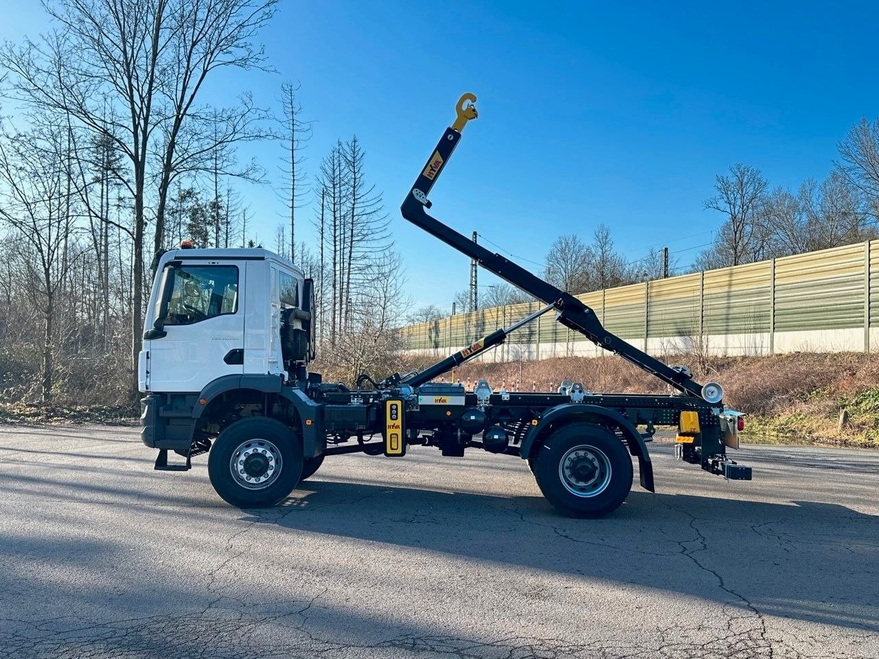 MAN TGM 18.320 4x4 Euro 6e Hyva 12-45 - Konkstõstukiga veoauto, Kraanaga veoauto: pilt 3 MAN TGM 18.320 4x4 Euro 6e Hyva 12-45 - Konkstõstukiga veoauto, Kraanaga veoauto: pilt 3