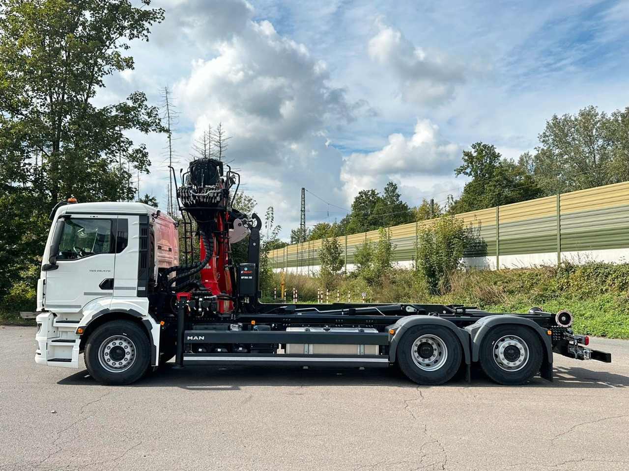 MAN TGS 26.470 6x2 Abrollkipper + Kran EPSILON - Konkstõstukiga veoauto, Kraanaga veoauto: pilt 4 MAN TGS 26.470 6x2 Abrollkipper + Kran EPSILON - Konkstõstukiga veoauto, Kraanaga veoauto: pilt 4