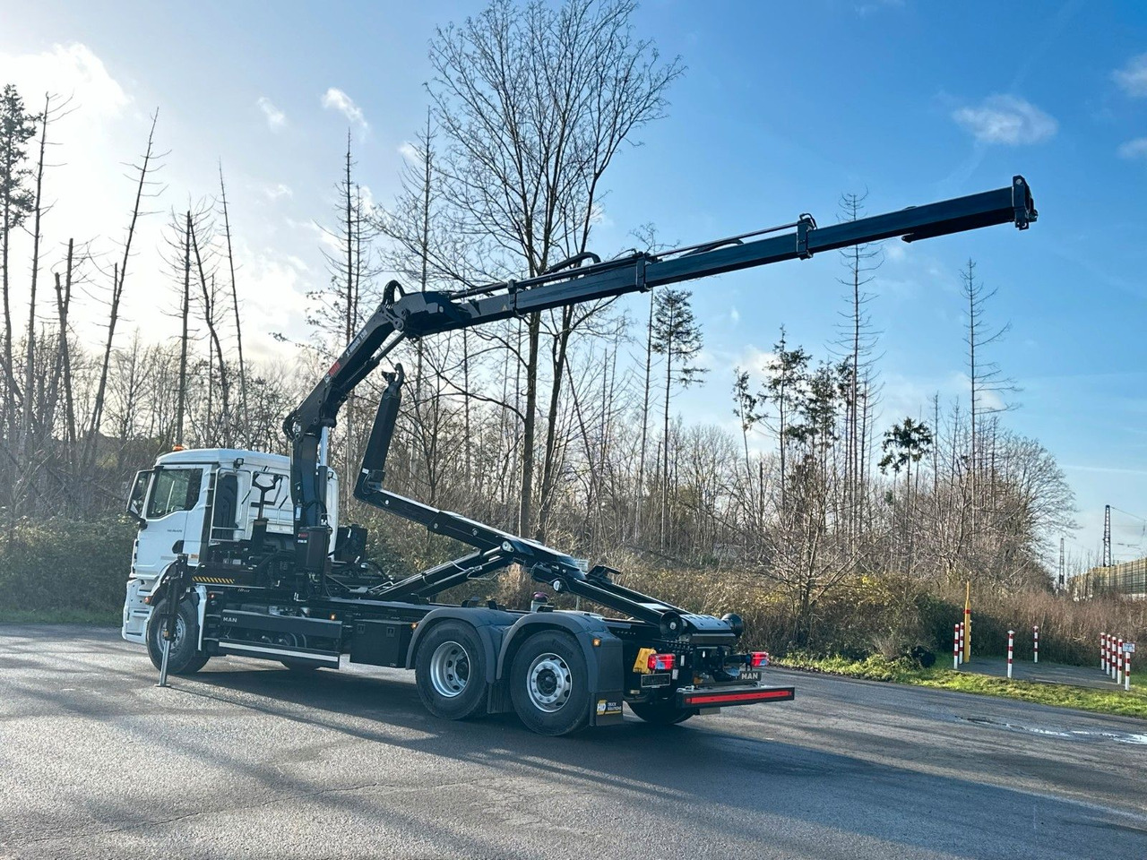 MAN TGS 26.470 6x2 Abrollkipper + Kran Hiab 138-3 - Konkstõstukiga veoauto, Kraanaga veoauto: pilt 4 MAN TGS 26.470 6x2 Abrollkipper + Kran Hiab 138-3 - Konkstõstukiga veoauto, Kraanaga veoauto: pilt 4