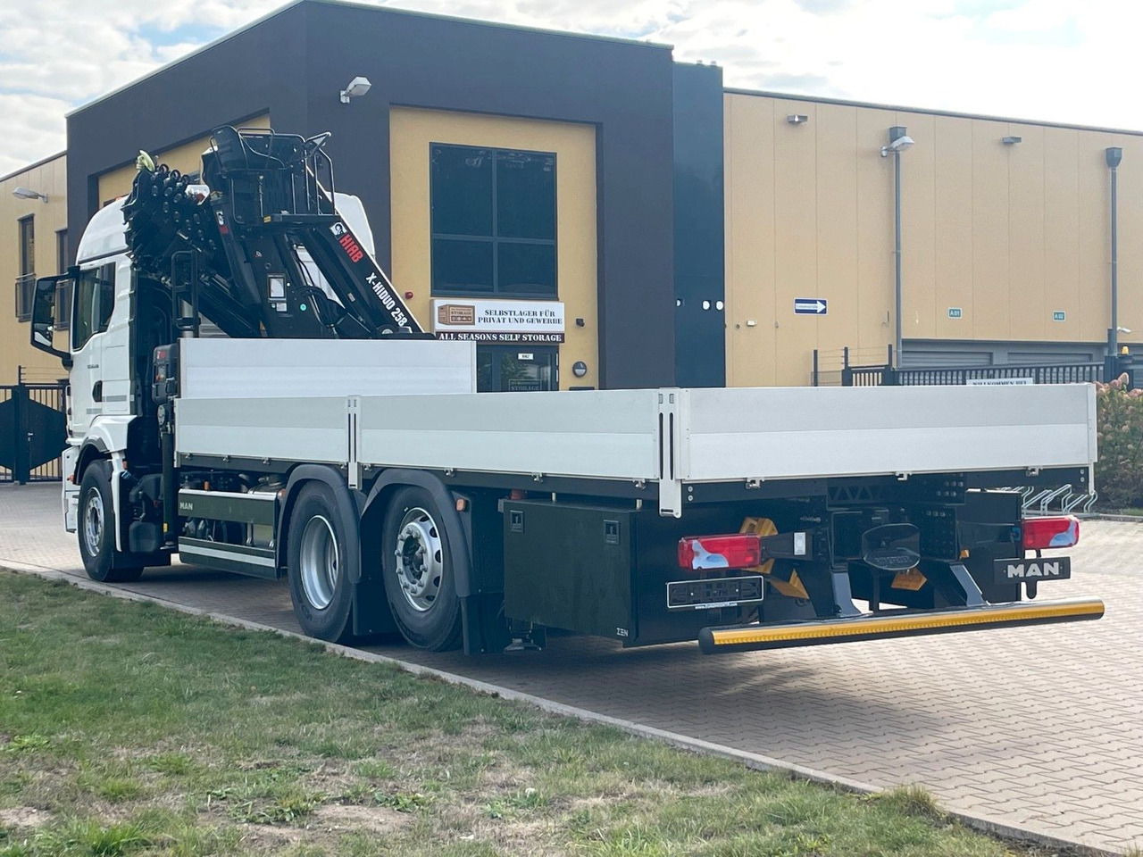 MAN TGS 26.480 /6X Hiab X-HIRRO 302 E-6 JIB 70x4 - Kraanaga veoauto: pilt 4 MAN TGS 26.480 /6X Hiab X-HIRRO 302 E-6 JIB 70x4 - Kraanaga veoauto: pilt 4