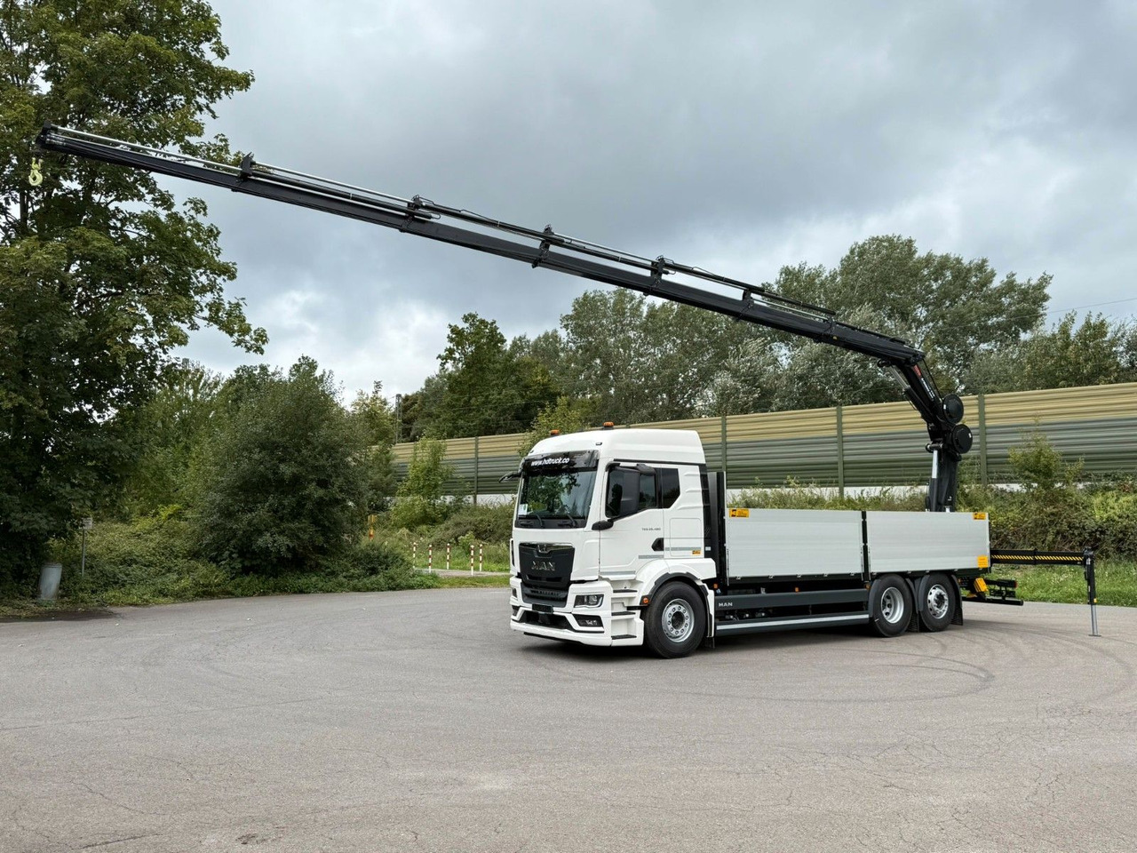 MAN TGS 26.480 /6X2 Euro6 Retarder HIAB 228 - 6 - Kraanaga veoauto: pilt 1 MAN TGS 26.480 /6X2 Euro6 Retarder HIAB 228 - 6 - Kraanaga veoauto: pilt 1