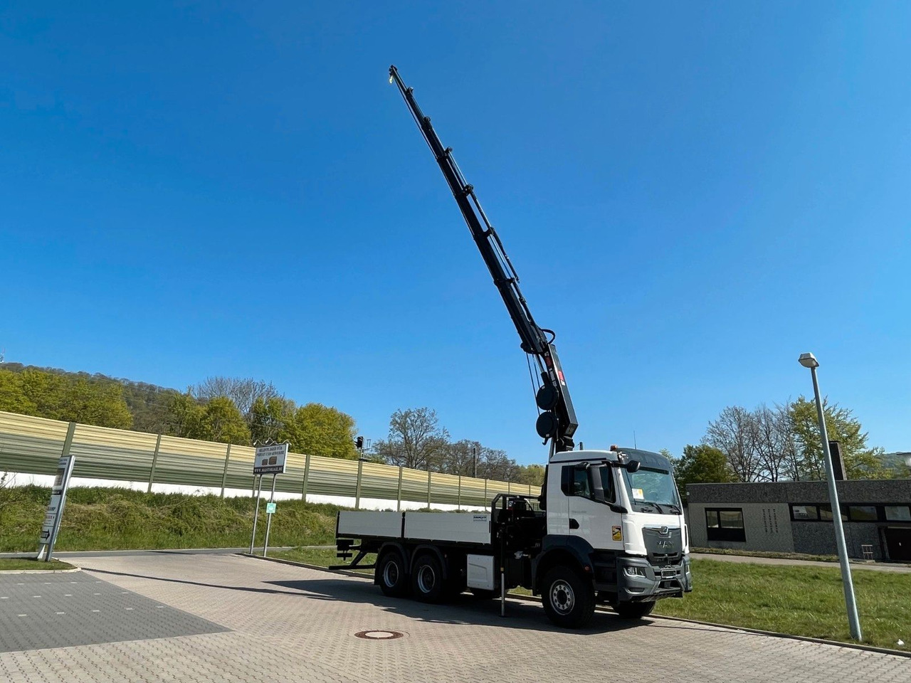 MAN TGS 33.440 6x4 HIAB 228-6 - Kraanaga veoauto: pilt 2 MAN TGS 33.440 6x4 HIAB 228-6 - Kraanaga veoauto: pilt 2