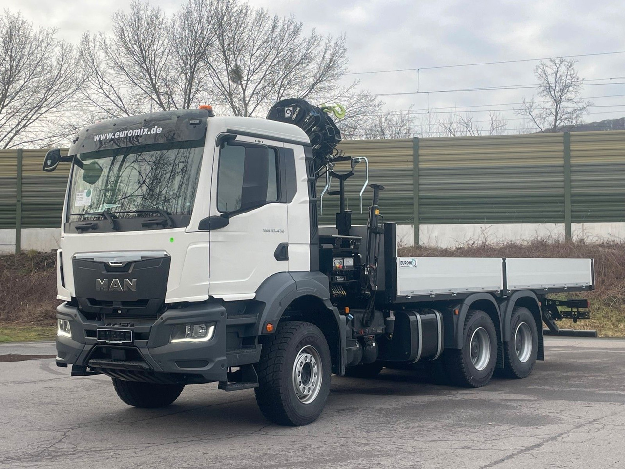 MAN TGS 33.440 6x4 Kran HIAB 138-3 - Kraanaga veoauto: pilt 2 MAN TGS 33.440 6x4 Kran HIAB 138-3 - Kraanaga veoauto: pilt 2