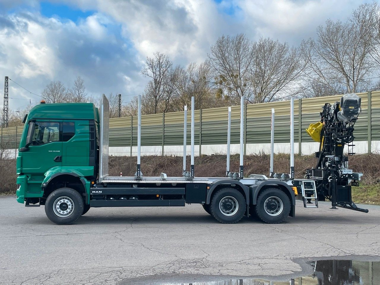 MAN TGS 33.510 6X4 BL Euro6e LogLift 165Z - Metsaveok, Kraanaga veoauto: pilt 4 MAN TGS 33.510 6X4 BL Euro6e LogLift 165Z - Metsaveok, Kraanaga veoauto: pilt 4