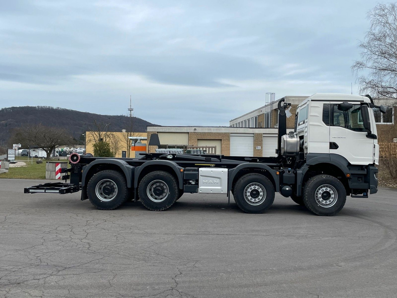 Konkstõstukiga veoauto, Kraanaga veoauto MAN TGS 35.480 8x4 Euro6e Hiab MultLift Abrollkipper: pilt 12