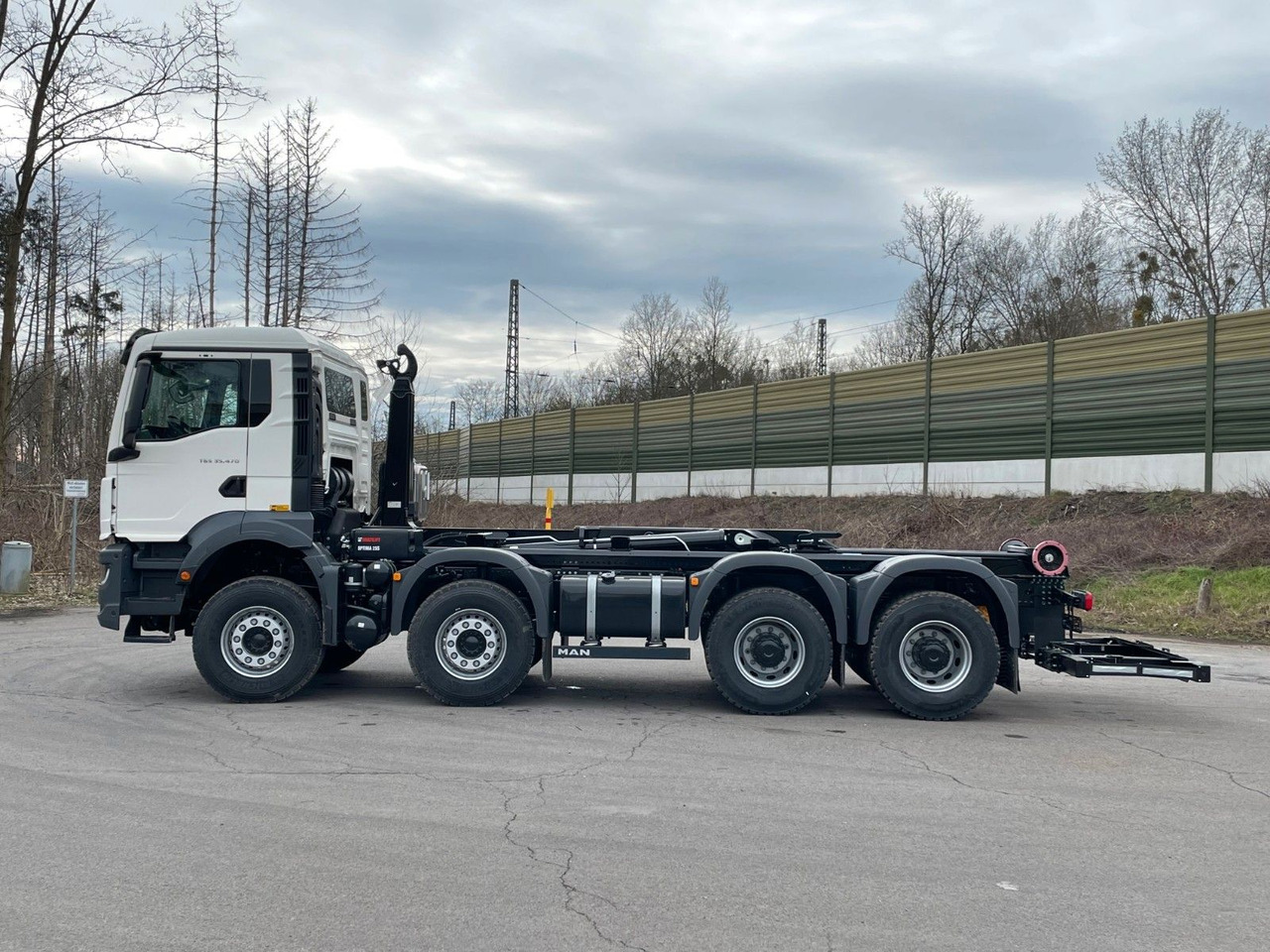 Konkstõstukiga veoauto, Kraanaga veoauto MAN TGS 35.480 8x4 Euro6e Hiab MultLift Abrollkipper: pilt 9