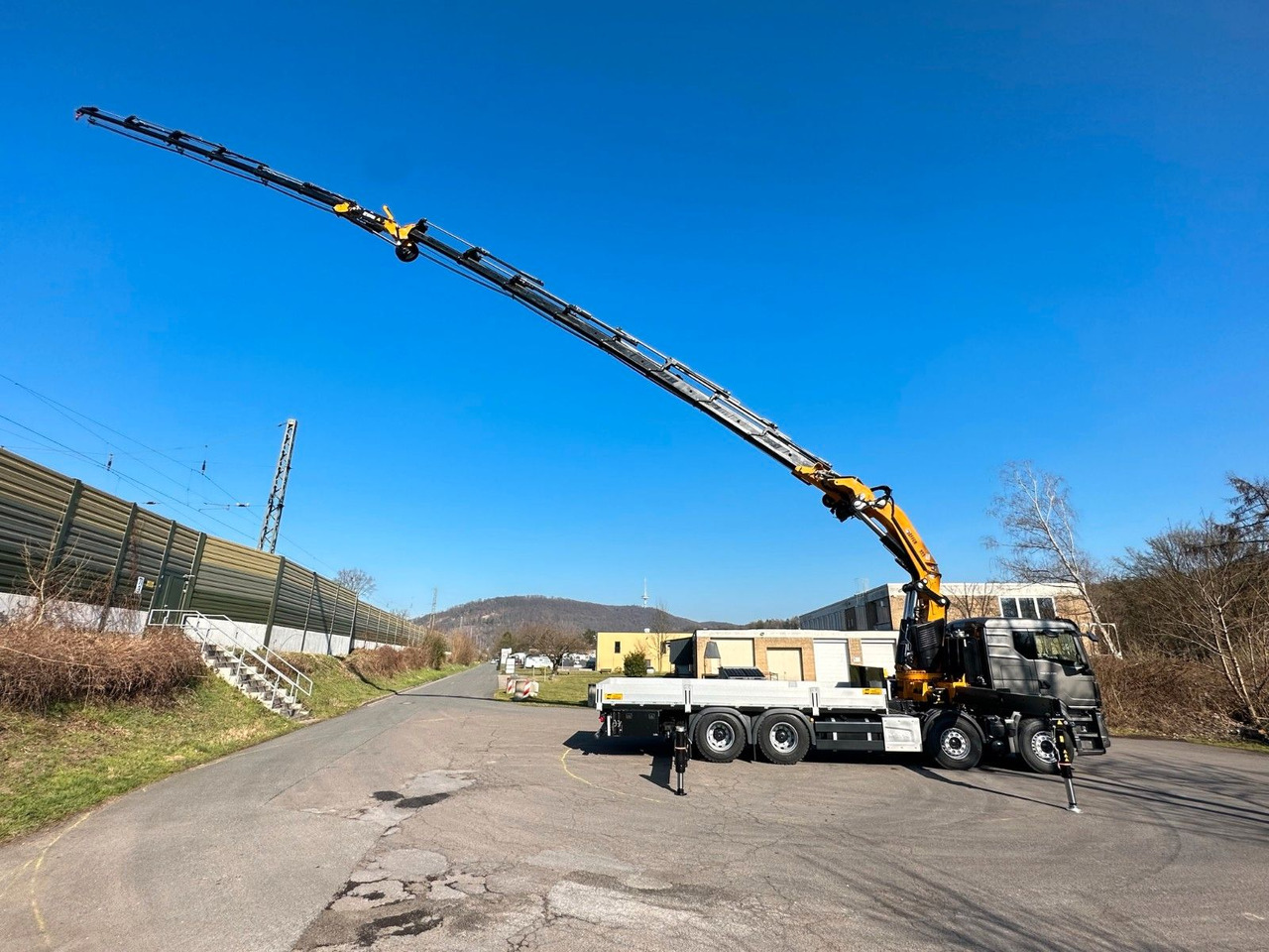 MAN TGS 35.520 8X4 TG 3 EFFER 955-8s +Jib 6sAUTOKRAN - Kraanaga veoauto: pilt 5 MAN TGS 35.520 8X4 TG 3 EFFER 955-8s +Jib 6sAUTOKRAN - Kraanaga veoauto: pilt 5