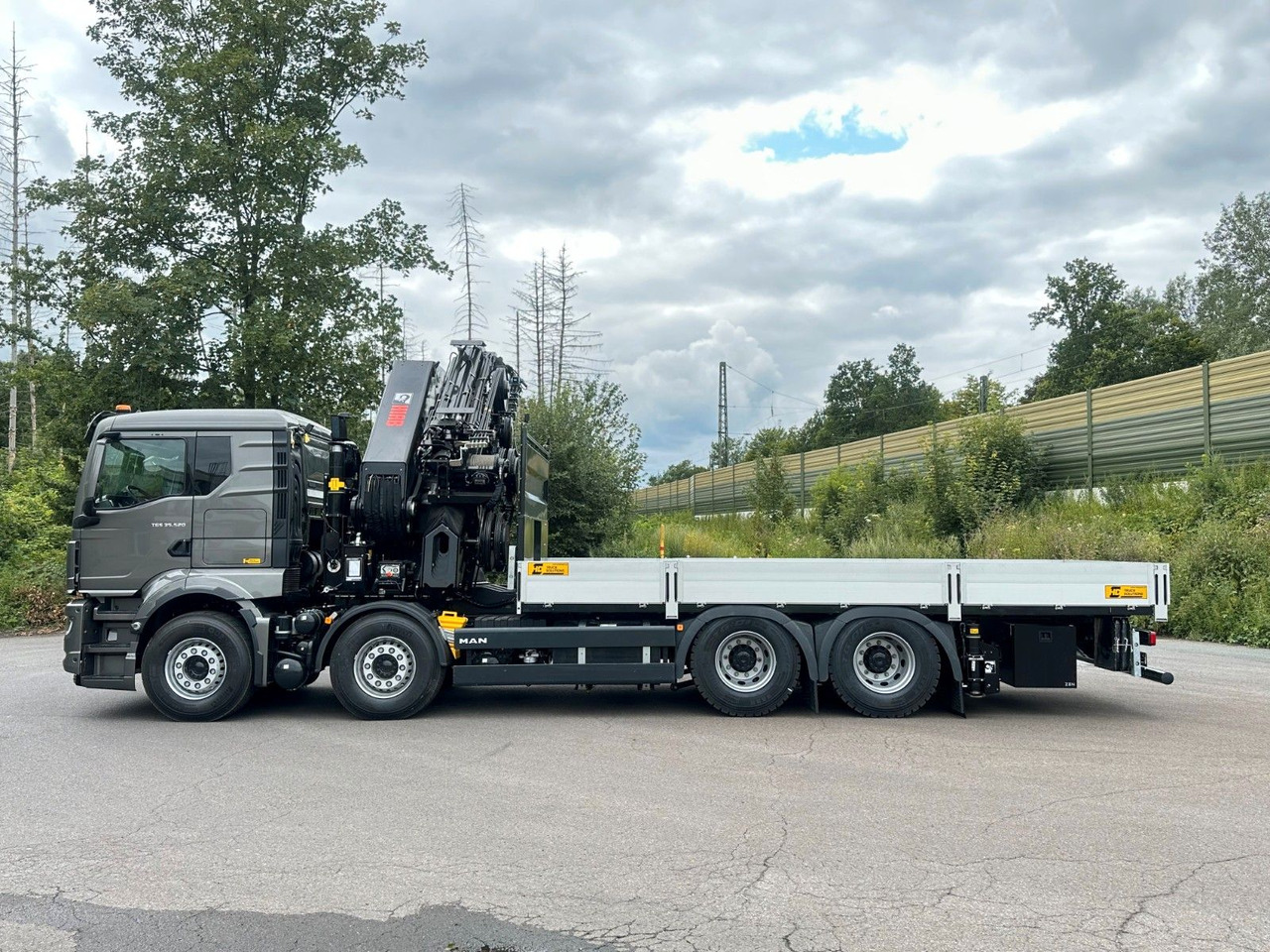 MAN TGS 35.520 8x4 BL HIAB X-HiPro858E-8 & Jib150x-6 - Kraanaga veoauto: pilt 5 MAN TGS 35.520 8x4 BL HIAB X-HiPro858E-8 & Jib150x-6 - Kraanaga veoauto: pilt 5