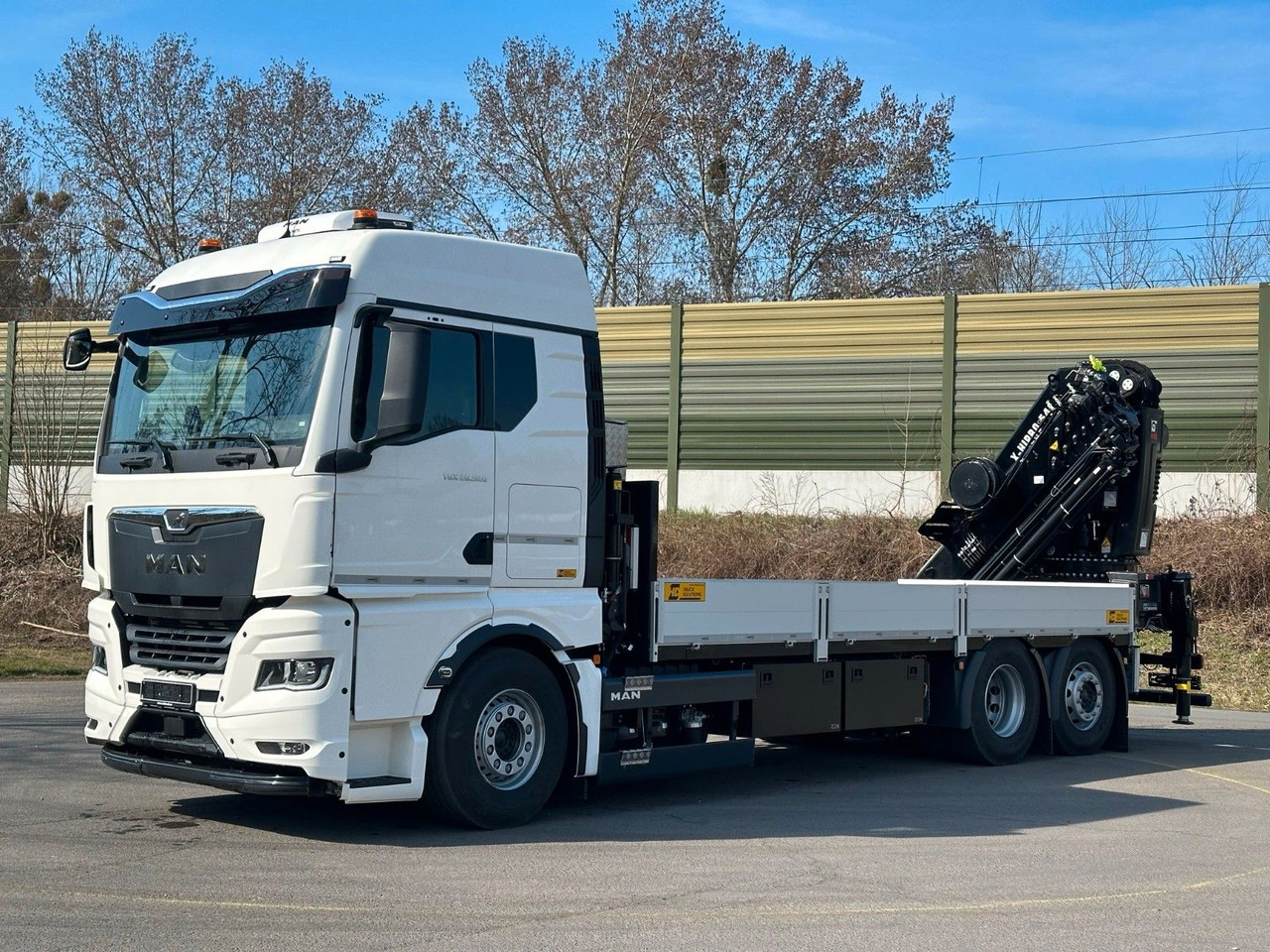 MAN TGX 26.520 TG3 Retarder / 6X2 Hiab 548 E 8 - Kraanaga veoauto: pilt 1 MAN TGX 26.520 TG3 Retarder / 6X2 Hiab 548 E 8 - Kraanaga veoauto: pilt 1