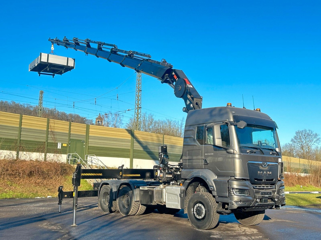 MAN TGS 26.520 6x6 Kran HIAB X-HIPRO 548E-8 - Sadulveok: pilt 1 MAN TGS 26.520 6x6 Kran HIAB X-HIPRO 548E-8 - Sadulveok: pilt 1