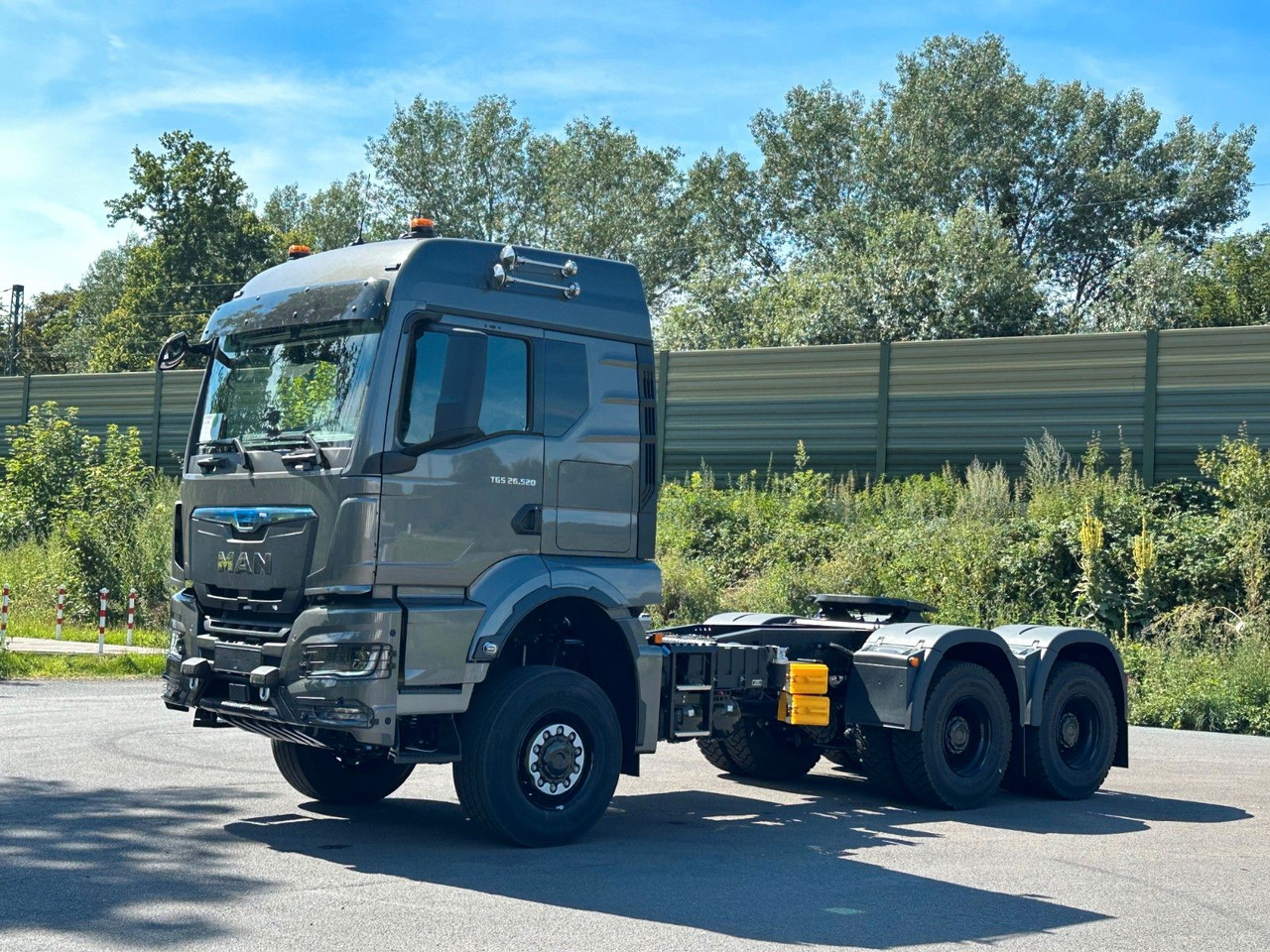 MAN TGS 26.520 6x6 - Sadulveok: pilt 2 MAN TGS 26.520 6x6 - Sadulveok: pilt 2
