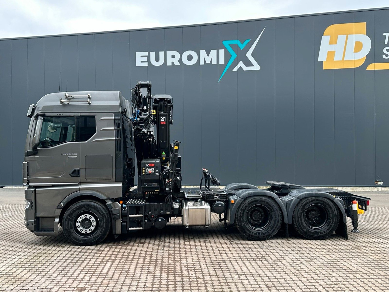 MAN TGX 26.580 6x4 Kran Hiab 302-6 + Jib-4 - Sadulveok: pilt 4 MAN TGX 26.580 6x4 Kran Hiab 302-6 + Jib-4 - Sadulveok: pilt 4