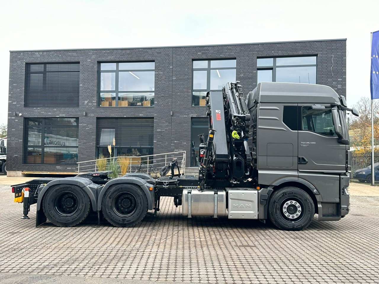 Sadulveok MAN TGX 26.580 6x4 Kran Hiab 302-6 + Jib-4: pilt 9