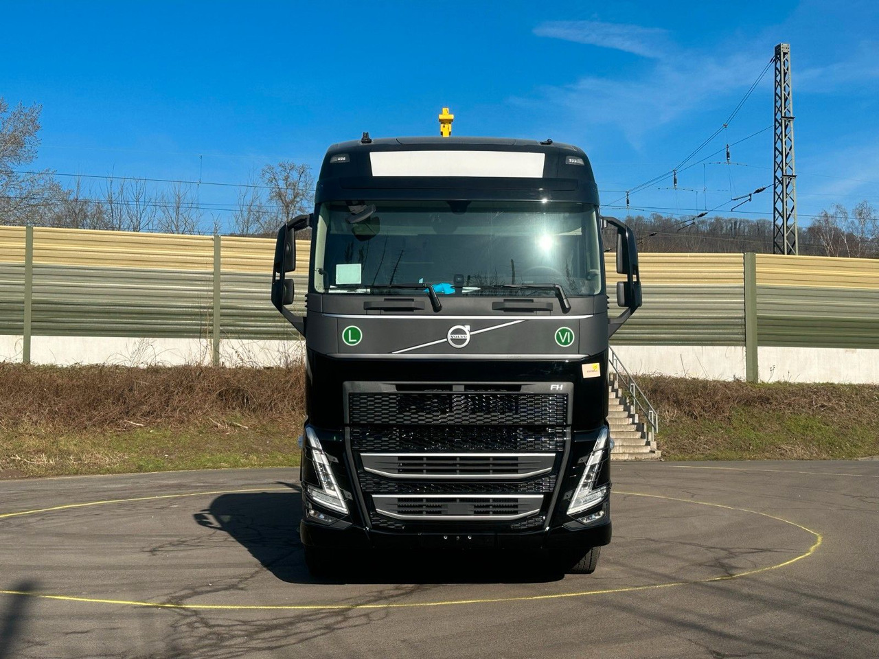 Volvo FH 540 6x4 Abrollkipper Hyva 20-60 - Konkstõstukiga veoauto, Kraanaga veoauto: pilt 3 Volvo FH 540 6x4 Abrollkipper Hyva 20-60 - Konkstõstukiga veoauto, Kraanaga veoauto: pilt 3