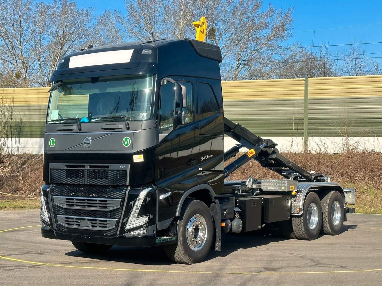 Volvo FH 540 6x4 Abrollkipper Hyva 20-60 - Konkstõstukiga veoauto, Kraanaga veoauto: pilt 2 Volvo FH 540 6x4 Abrollkipper Hyva 20-60 - Konkstõstukiga veoauto, Kraanaga veoauto: pilt 2