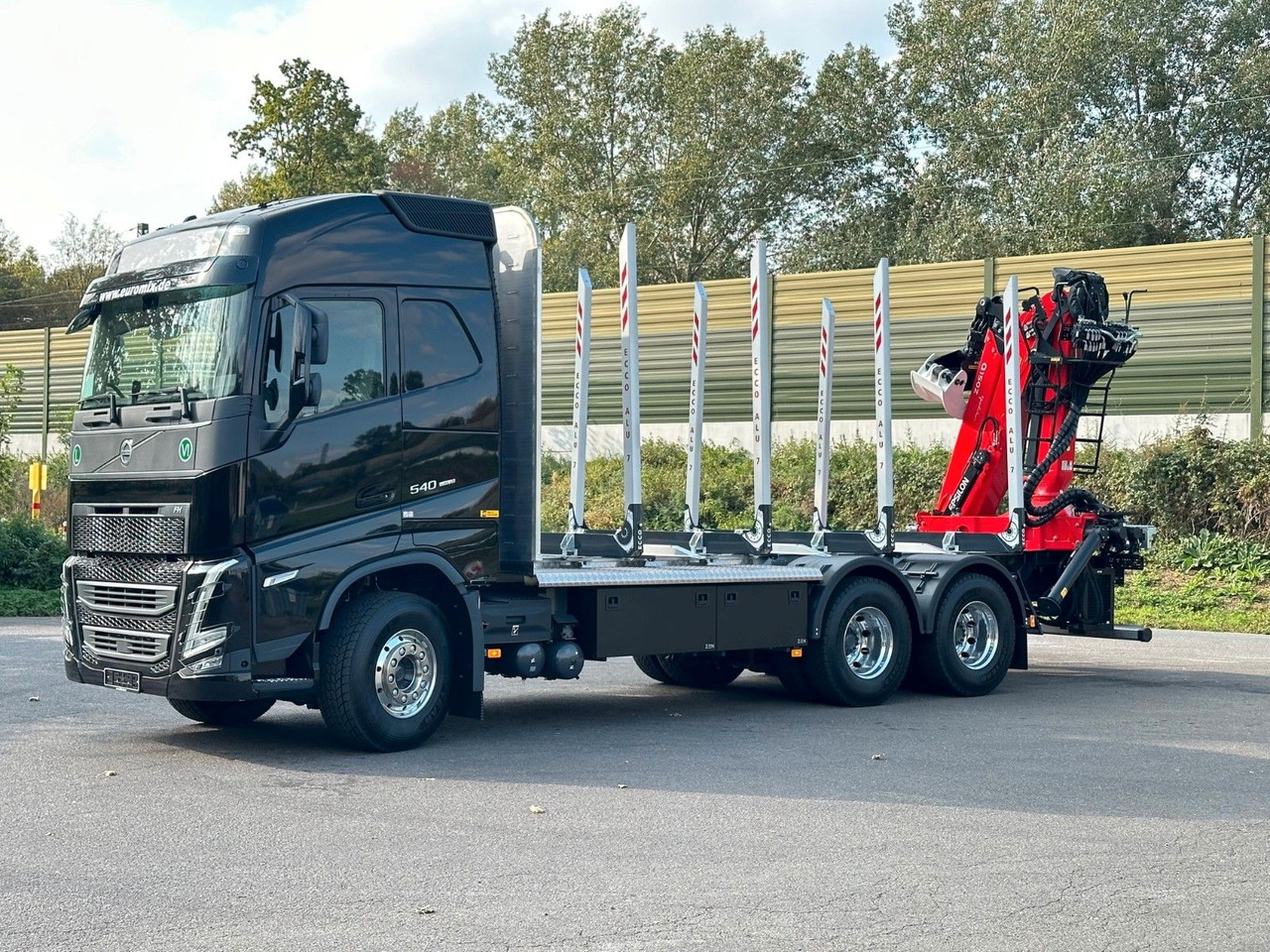 Volvo FH 540 6x4 LogLift EPSILON - Metsaveok, Kraanaga veoauto: pilt 3 Volvo FH 540 6x4 LogLift EPSILON - Metsaveok, Kraanaga veoauto: pilt 3