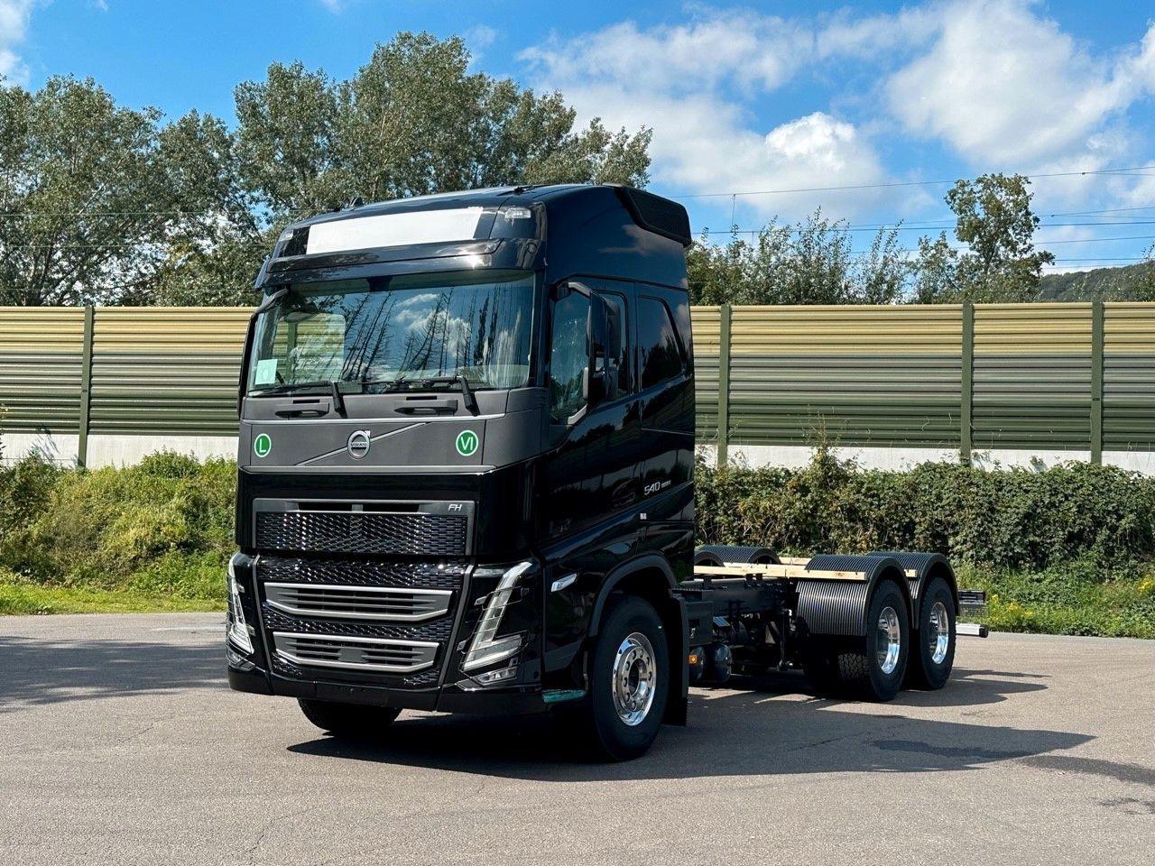 Volvo FH 540 6x4 - Kabiinišassiiga veoauto: pilt 1 Volvo FH 540 6x4 - Kabiinišassiiga veoauto: pilt 1