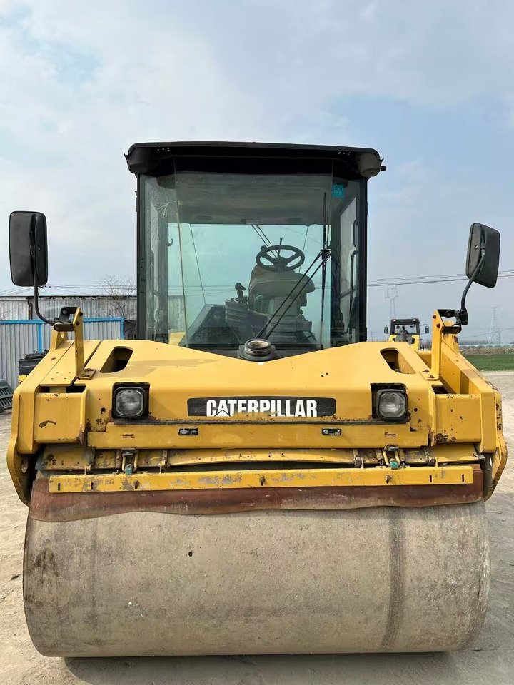 CATERPILLAR CB564D - Rullija: pilt 3 CATERPILLAR CB564D - Rullija: pilt 3