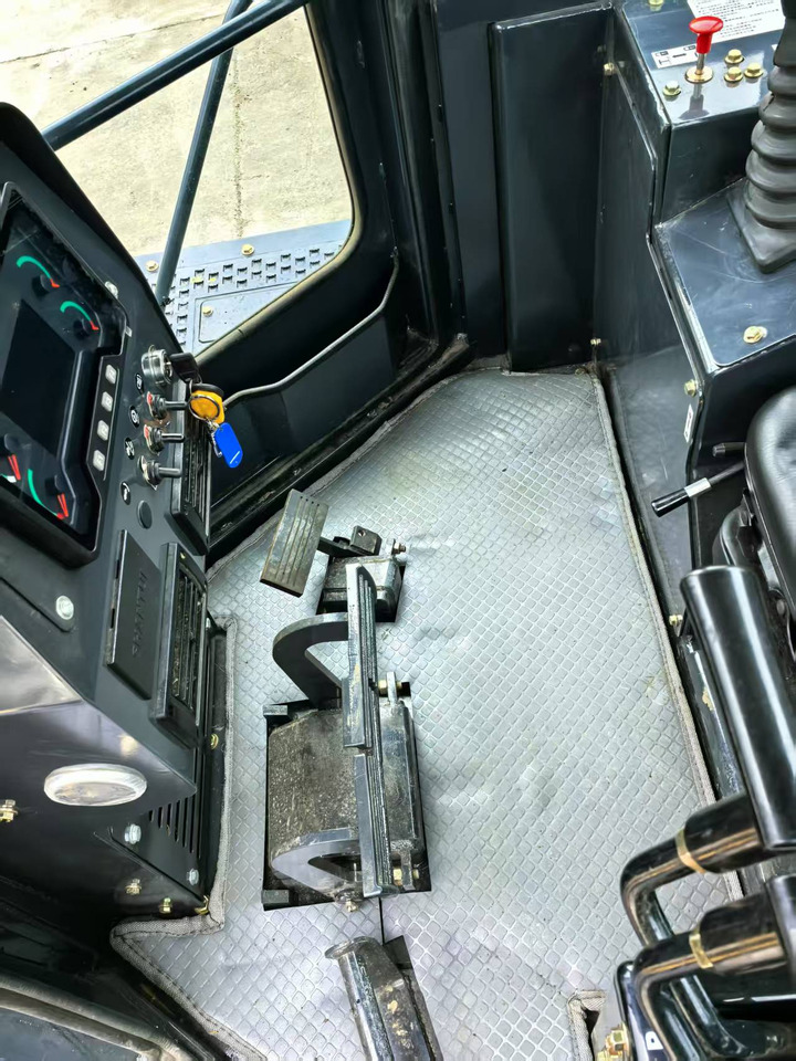 SHANTUI SD22 - Buldooser: pilt 3 SHANTUI SD22 - Buldooser: pilt 3