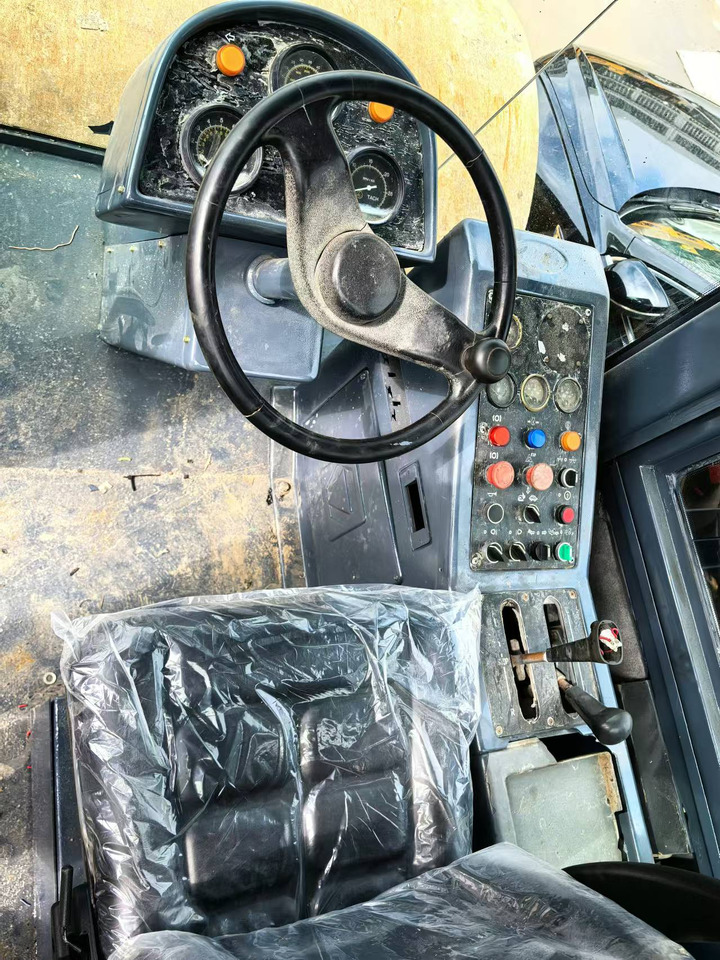 XCMG XS143 - Tihendaja: pilt 5 XCMG XS143 - Tihendaja: pilt 5