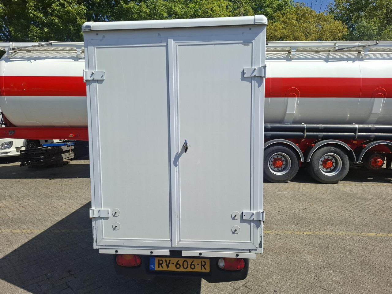 Aixam Mega E-Worker Elektrische Bakwagen RV-606-R - Golfiauto: pilt 2 Aixam Mega E-Worker Elektrische Bakwagen RV-606-R - Golfiauto: pilt 2