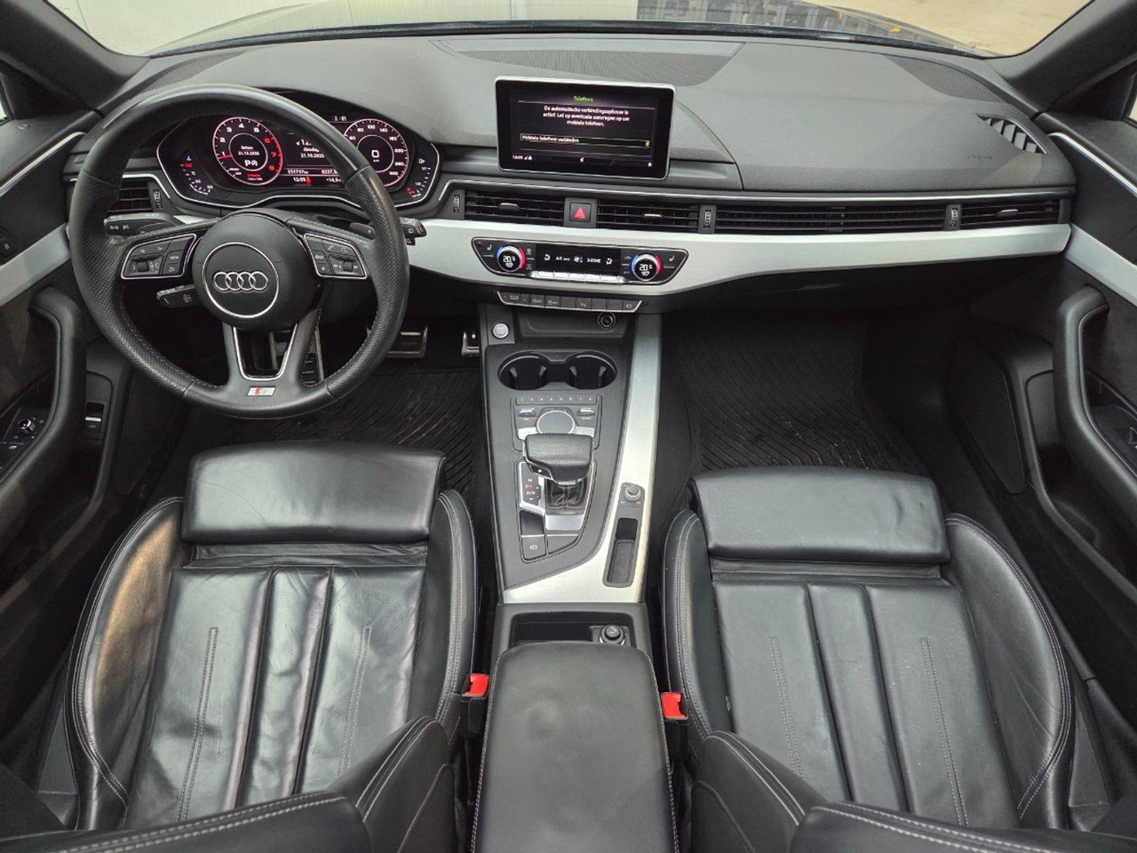 Audi A4 Avant 2.0 TFSI ultra Sport Pro Line S | 2017 | 251.737 km | Automaat | S449LX | NAP: Geen oordeel - Auto: pilt 5 Audi A4 Avant 2.0 TFSI ultra Sport Pro Line S | 2017 | 251.737 km | Automaat | S449LX | NAP: Geen oordeel - Auto: pilt 5