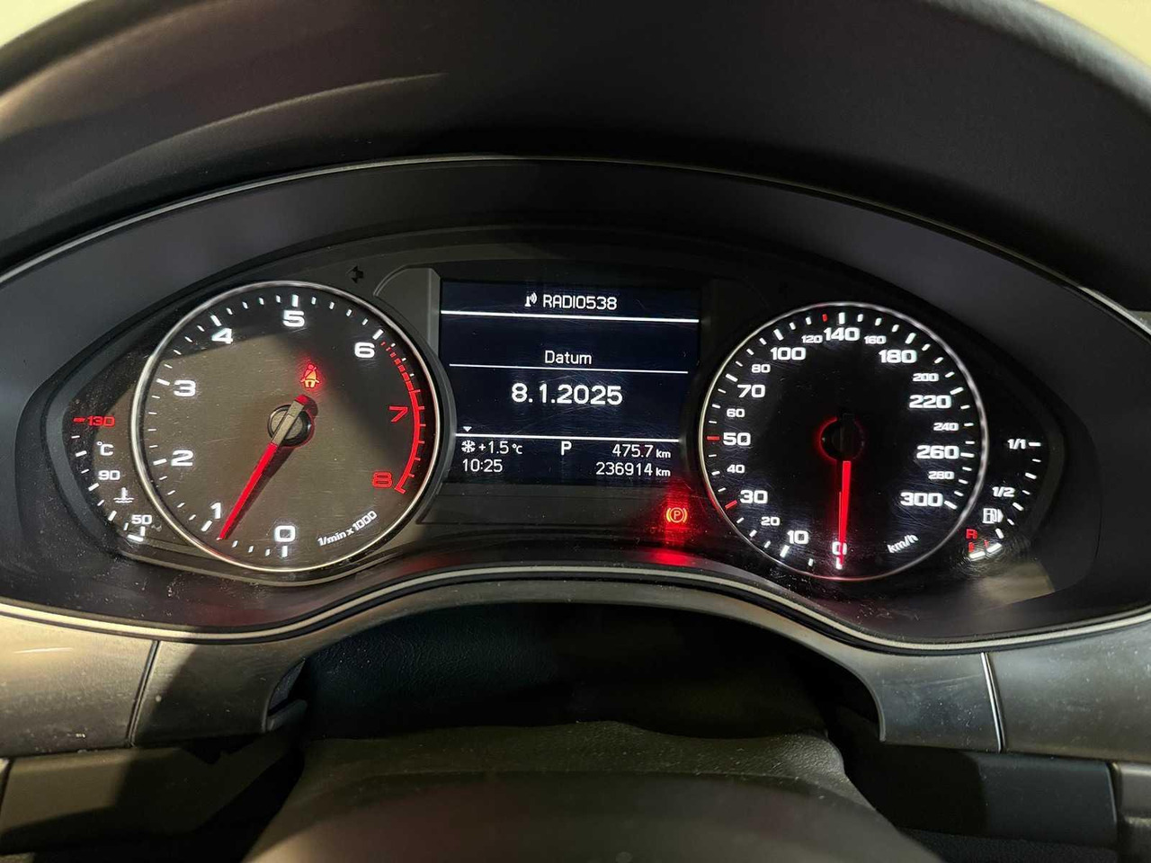 Audi A6 Limousine 2.8 FSI KH-288-P 236.914 km - Auto: pilt 5 Audi A6 Limousine 2.8 FSI KH-288-P 236.914 km - Auto: pilt 5