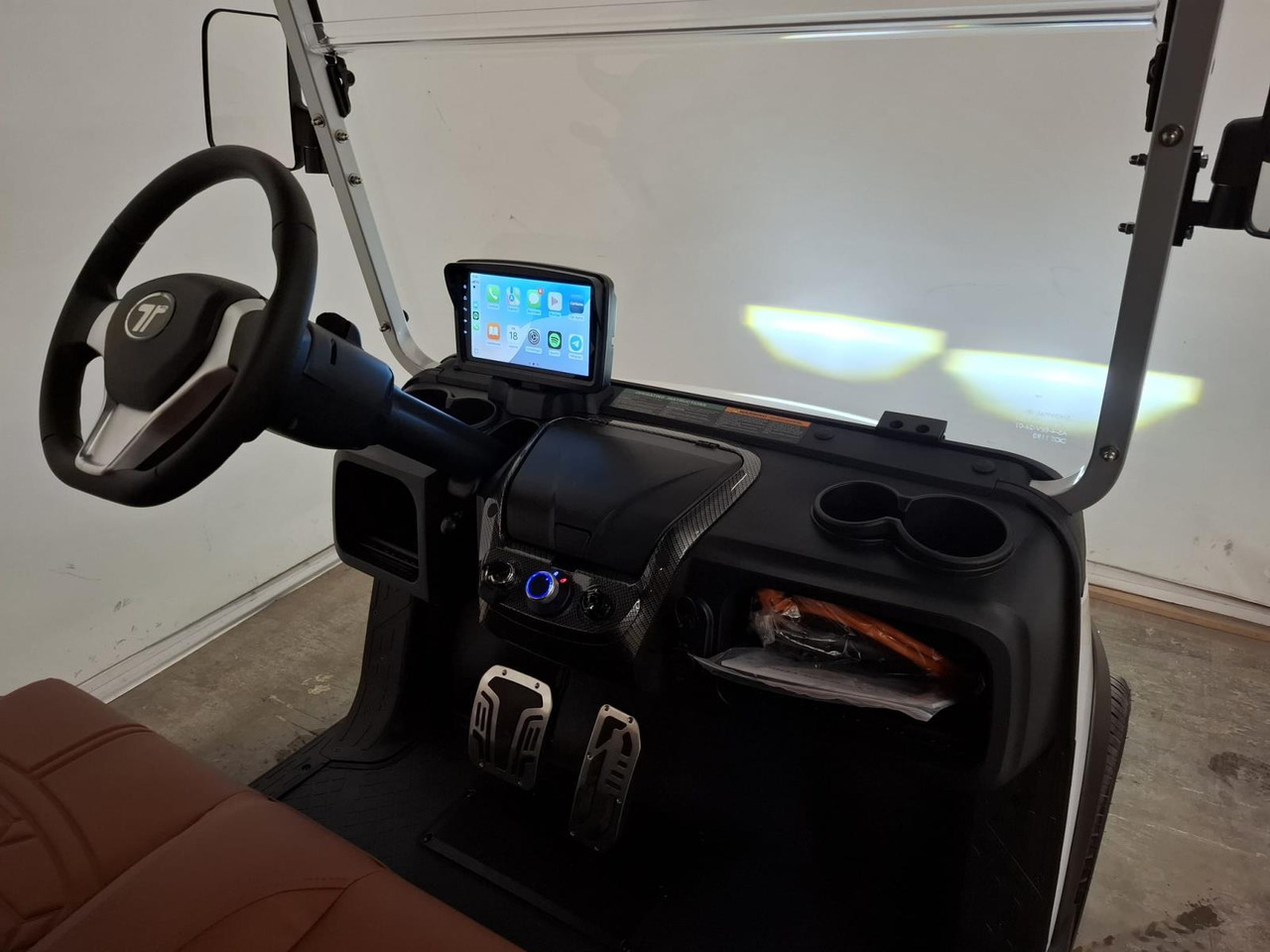 BSN TARA Elektrische 2-zits Golfcar 2025 - Golfiauto: pilt 5 BSN TARA Elektrische 2-zits Golfcar 2025 - Golfiauto: pilt 5