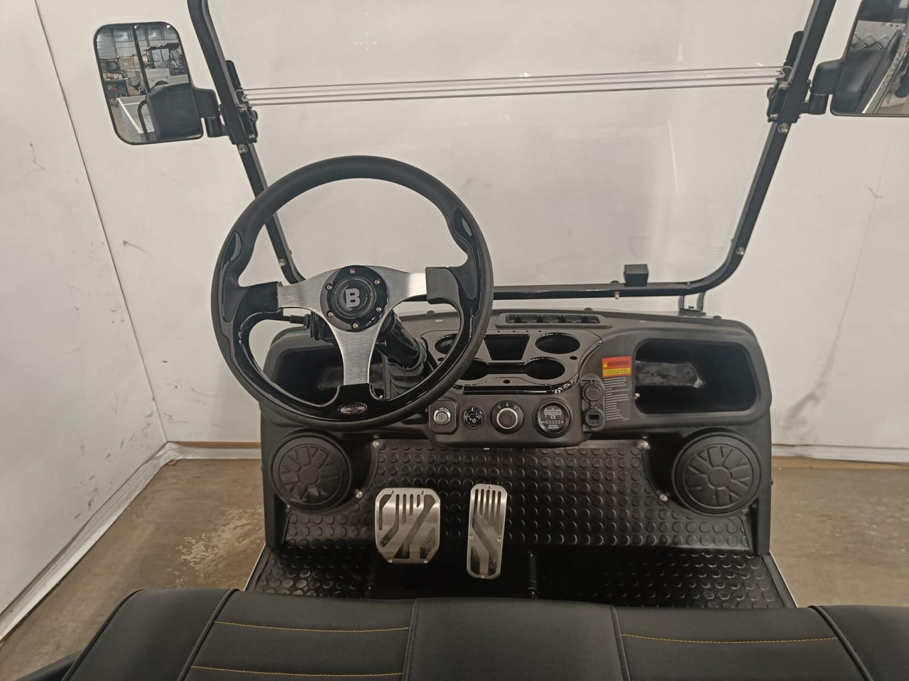 Bensel BSN 1000 2 Persoons Golfkar met Laadbak Zwart Nieuw - Golfiauto: pilt 5 Bensel BSN 1000 2 Persoons Golfkar met Laadbak Zwart Nieuw - Golfiauto: pilt 5