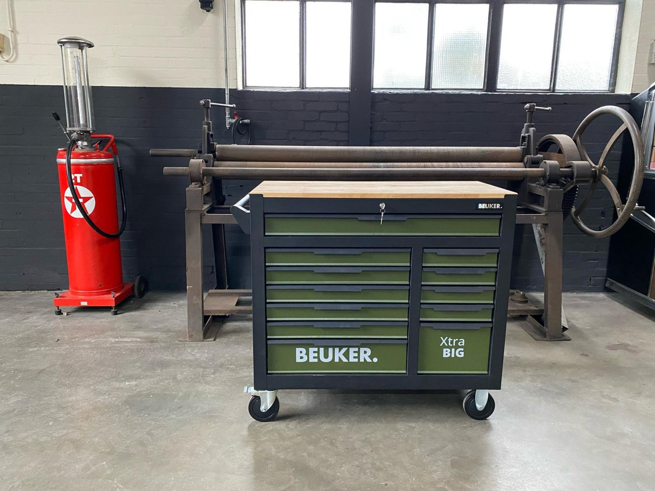 Beuker Xtra Big Gereedschapskist Nieuw - Garaažiseadmed: pilt 3 Beuker Xtra Big Gereedschapskist Nieuw - Garaažiseadmed: pilt 3