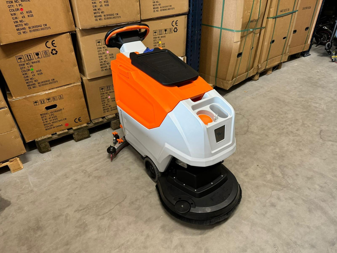 CHANCEE XMD 50/50C VEEGMACHINE NIEUW - Puhastusmasin: pilt 1 CHANCEE XMD 50/50C VEEGMACHINE NIEUW - Puhastusmasin: pilt 1