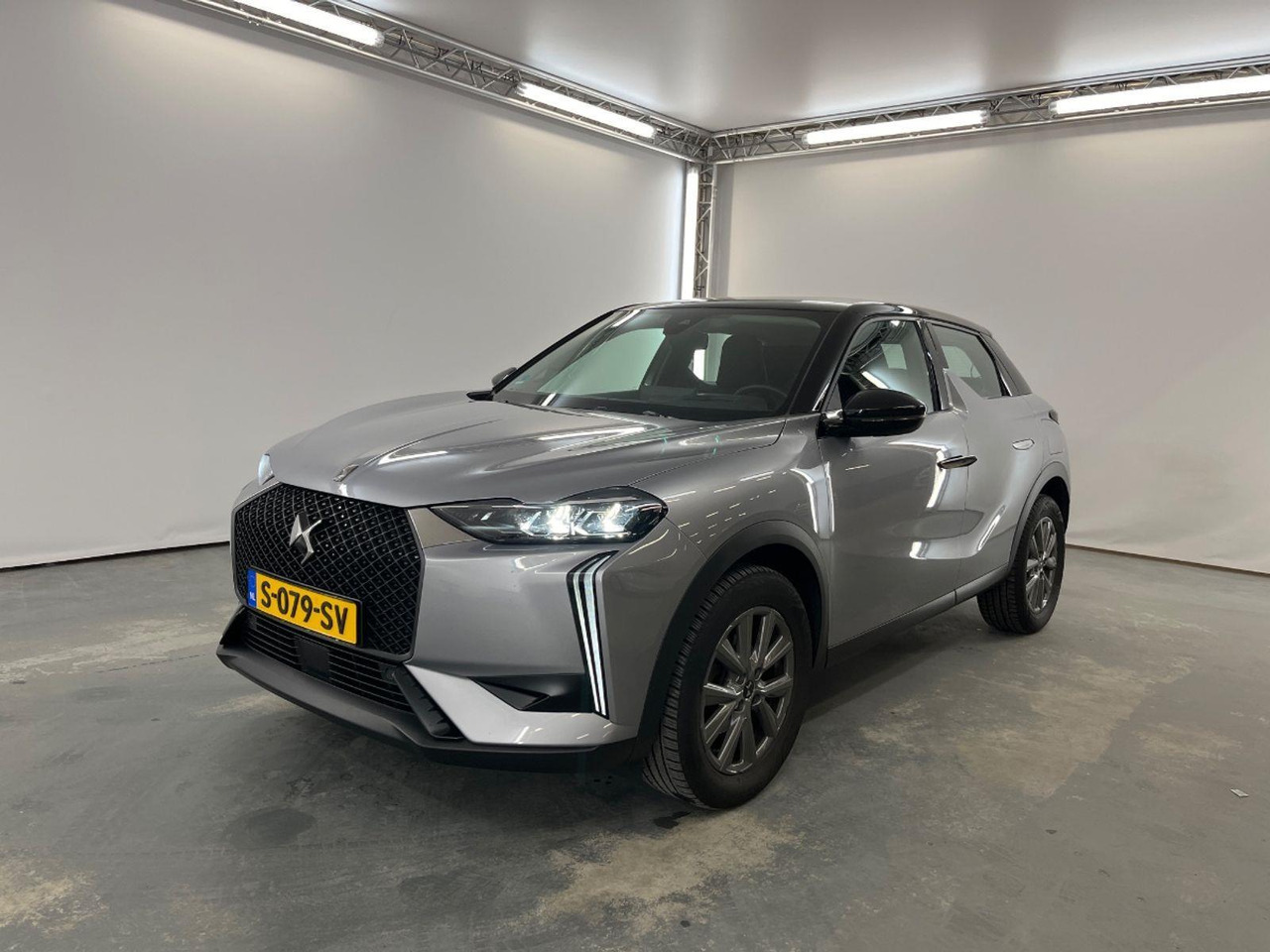 DS 3 1.2 PureTech Bastille | 2023 | 64.053 km | S079SV | NAP: Logisch - Maastur: pilt 1 DS 3 1.2 PureTech Bastille | 2023 | 64.053 km | S079SV | NAP: Logisch - Maastur: pilt 1