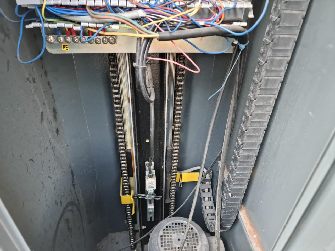 EVC MH R9-2000AE Wikkelmachine - Garaažiseadmed: pilt 5 EVC MH R9-2000AE Wikkelmachine - Garaažiseadmed: pilt 5